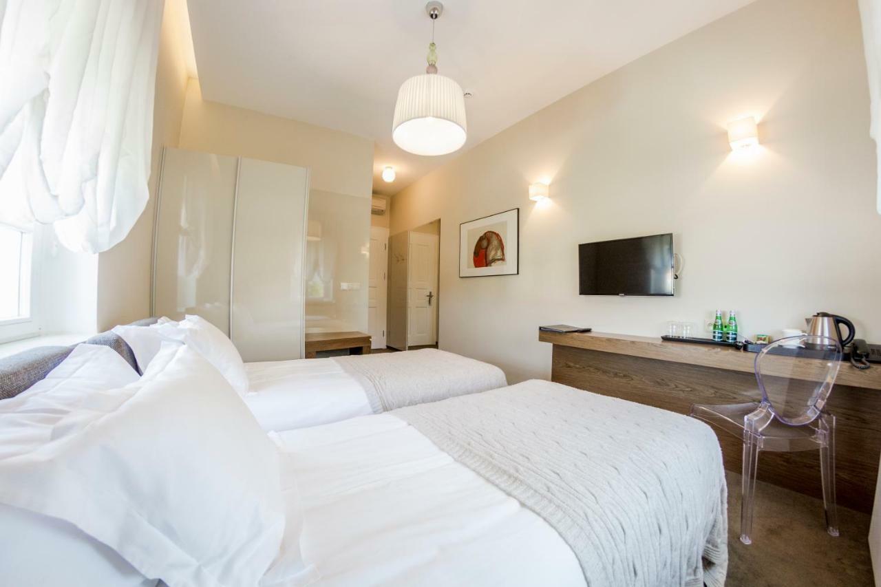 Hotel Jakubus Wilkow  Dış mekan fotoğraf